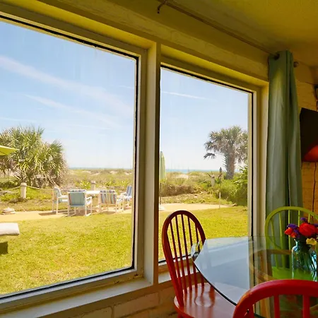 Villa Unit 119 Direct Oceanfront Views 2Br Heated Pool